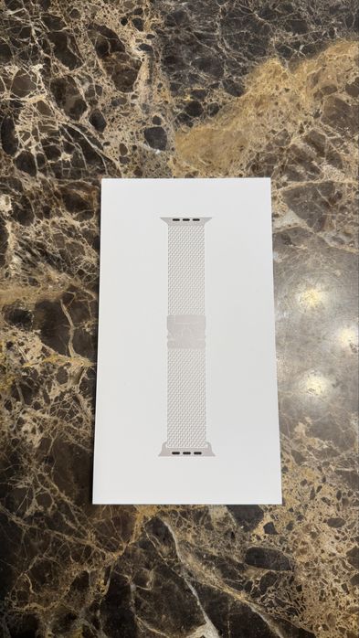 Curea Apple Watch Ultra Natural Titanium Milanesse Loop - NOU