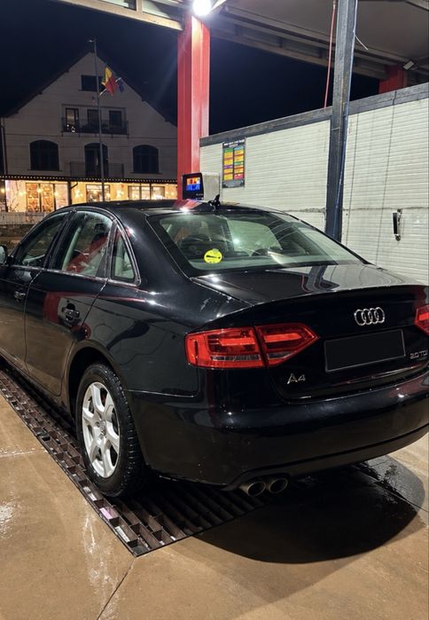 AUDI A4 0 — imagine 2