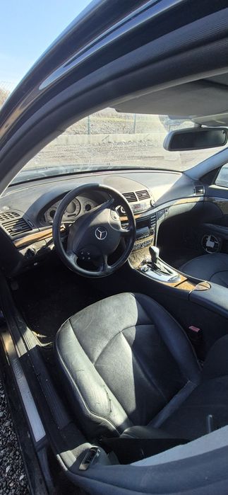 Мерцедес Е320 4×4 4matik 2005г 224hp