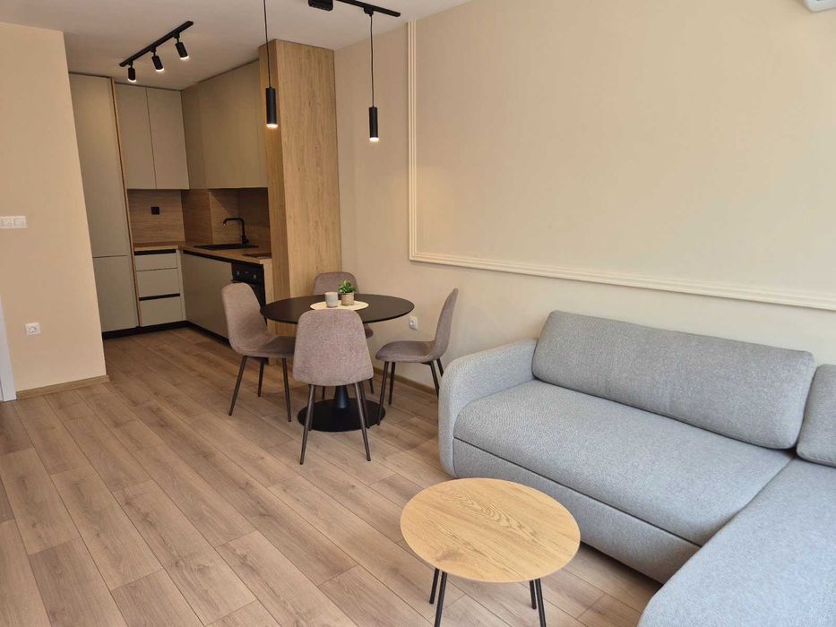 Продава се Двустаен апартамент в Пловдив, Каменица 1 - 67 кв.м за 2389 €/кв.м - Снимка #11