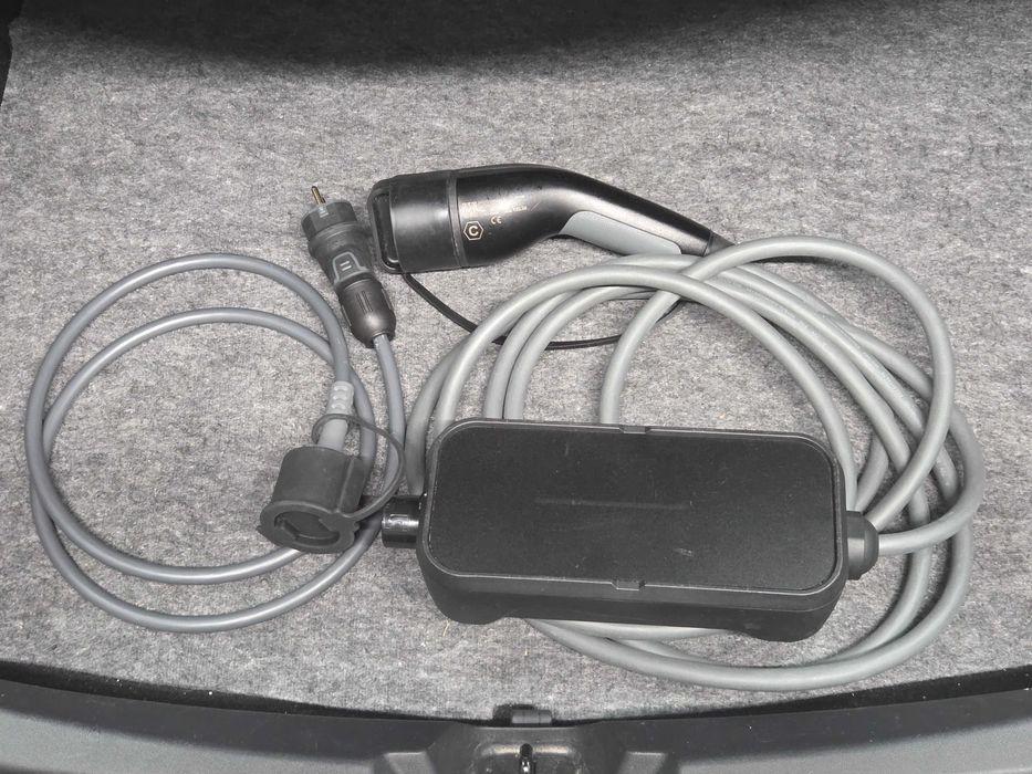 Оригинална зарядна станция за електромобили AUDI e-tron Universal charger 7.2kW и BMW Flexible Fast Charger 2.0 11kW