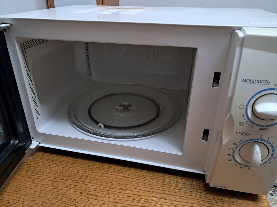 Микроволновая печь