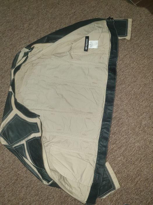 Geaca din piele naturala