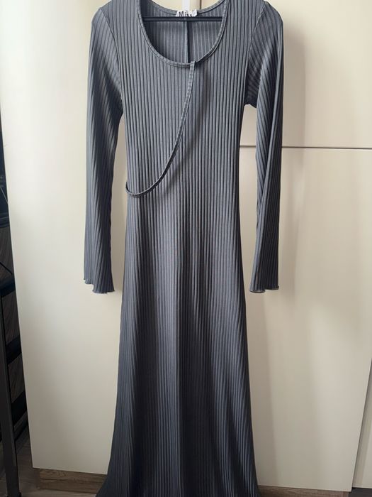 Платье длинное ,на завязках