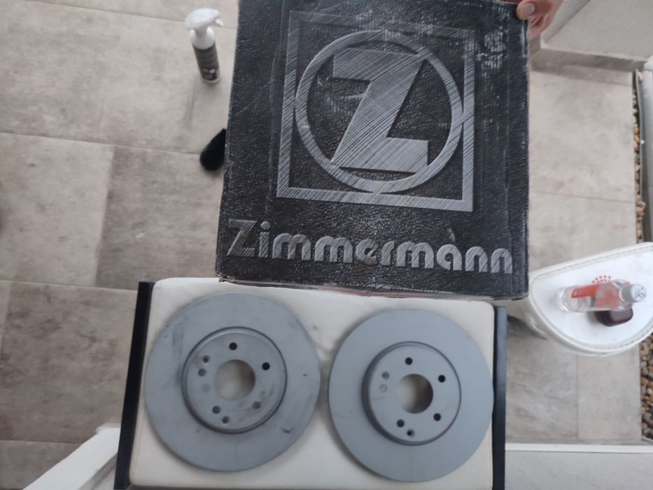 Vând discuri de frână punte față Mercedes w203 diametru 300mm