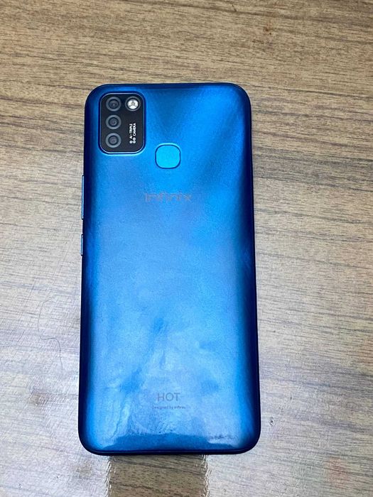 Infinix Hot 10 Lite 64/3 GB