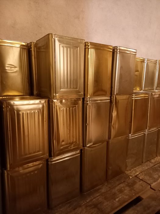 Пчелен мед 2.70 EU/кг, добив 2025г