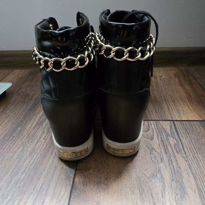 Два чифта сникърси обувки Guess