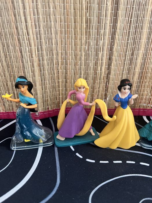 фигурки принцессы