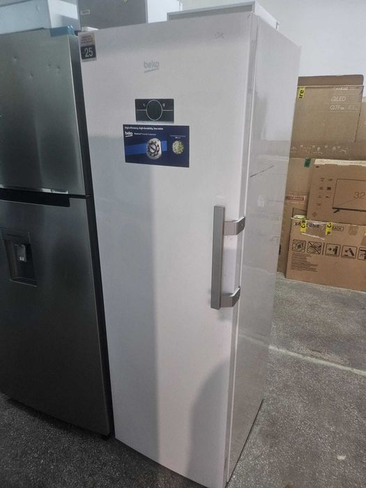 Congelator BEKO B5RFNE314W, No Frost, 286 l, H 186.5, Clasa E, alb !