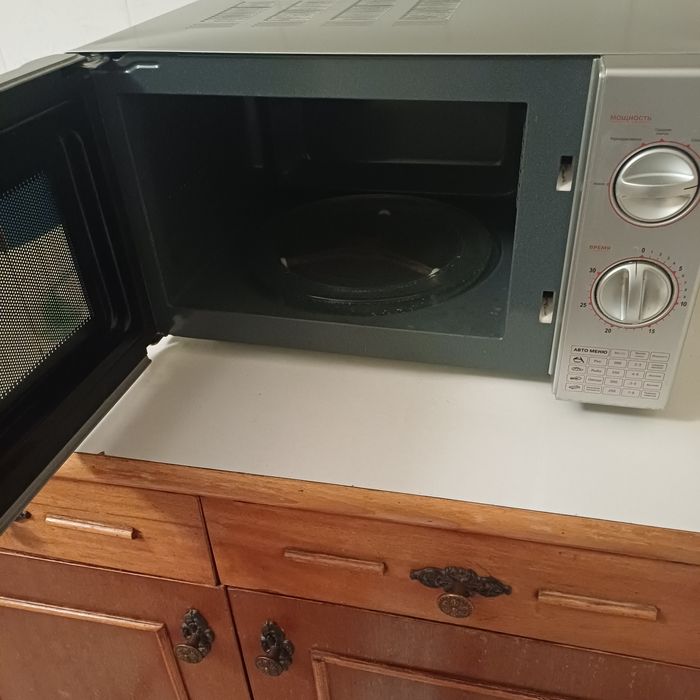 Микроволновая печь