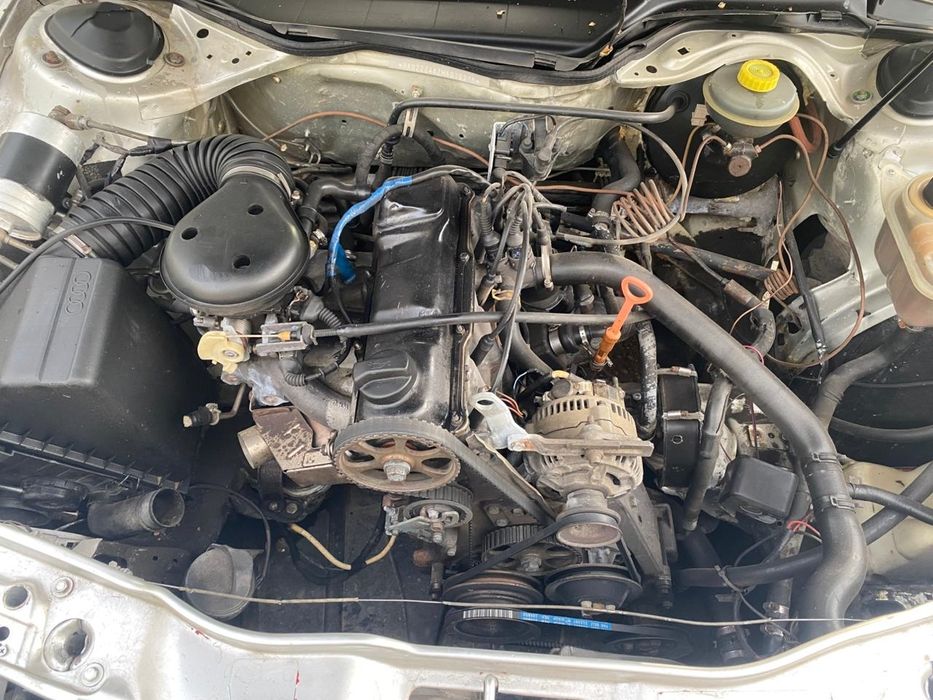 Продаюся ауди 100 С4