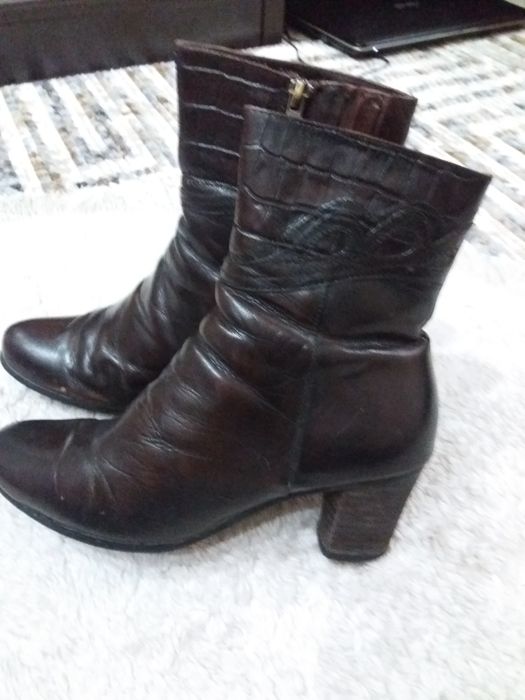 Туфли 37 разм фирменые и сапоги кожаные . Распродажа!