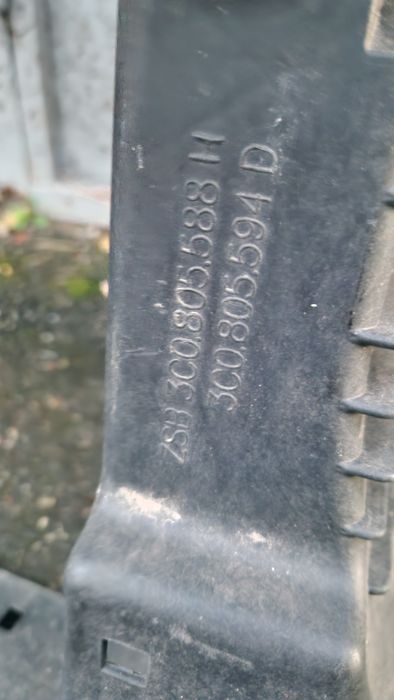 Trager( Calandru) Vw Passat 2006-2010