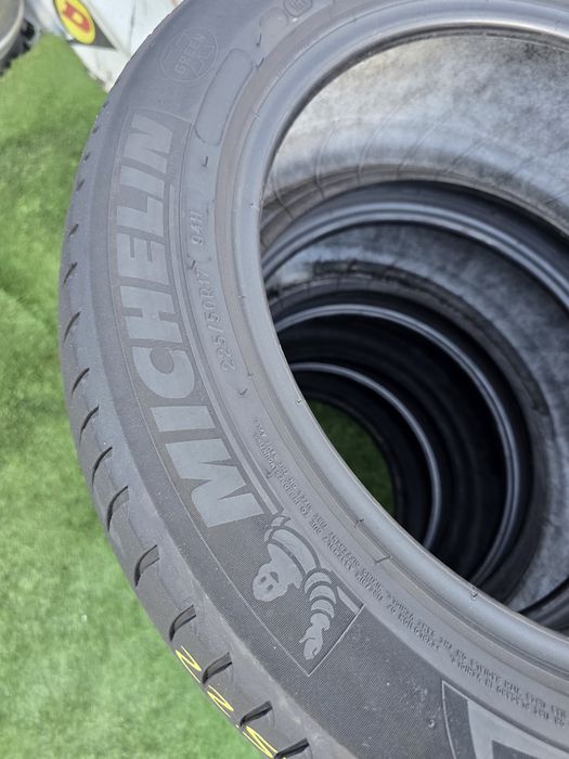 225 50 17 michelin