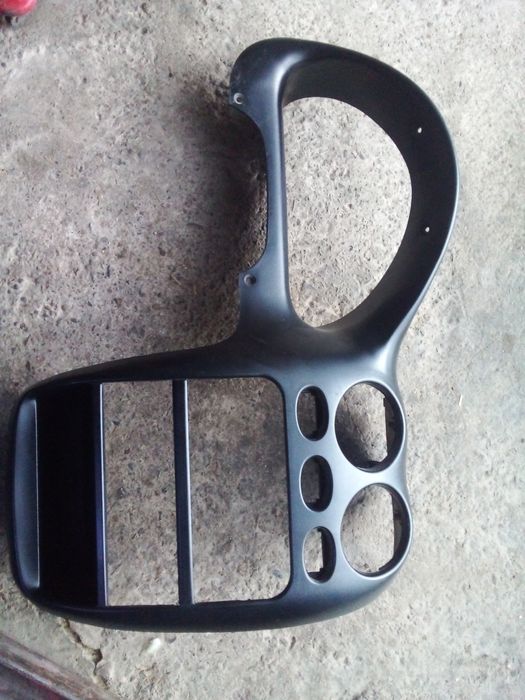 Механизм стекла и рамка торпедки