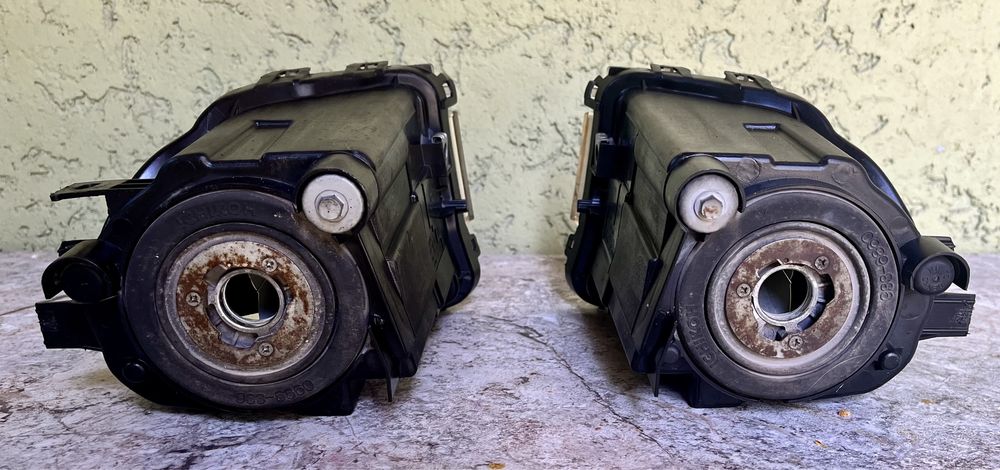 Противотуманные фары ПТФ на Lexus GS