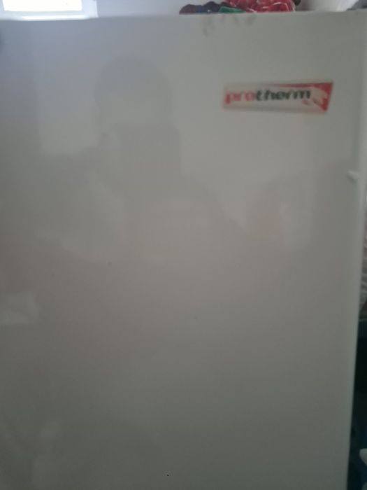 Vând centrala si mașina de spălat