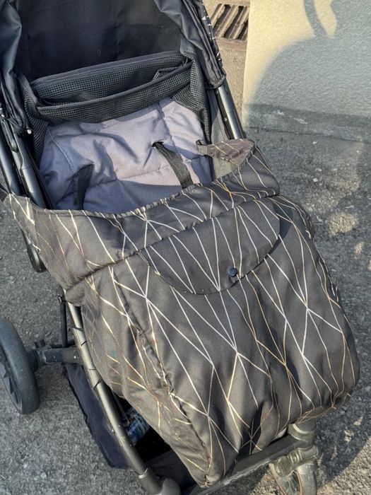 Детская коляска в хорошем состоянии