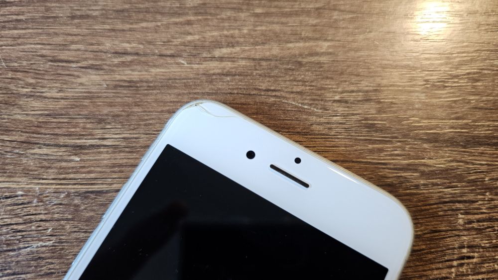 iPhone 6s silver 16Gb