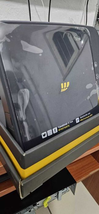 Висококачествен Модемен рутер Huawei DN8245f2 Fastgate