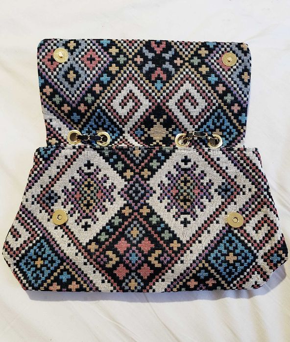 Бохо Текстилна чанта с цветна бродерия