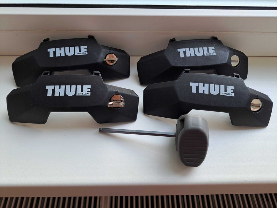 Set bare transversale Thule Evo Clamp + prindere compatibila Ford Focus (2011-2018) - kit complet