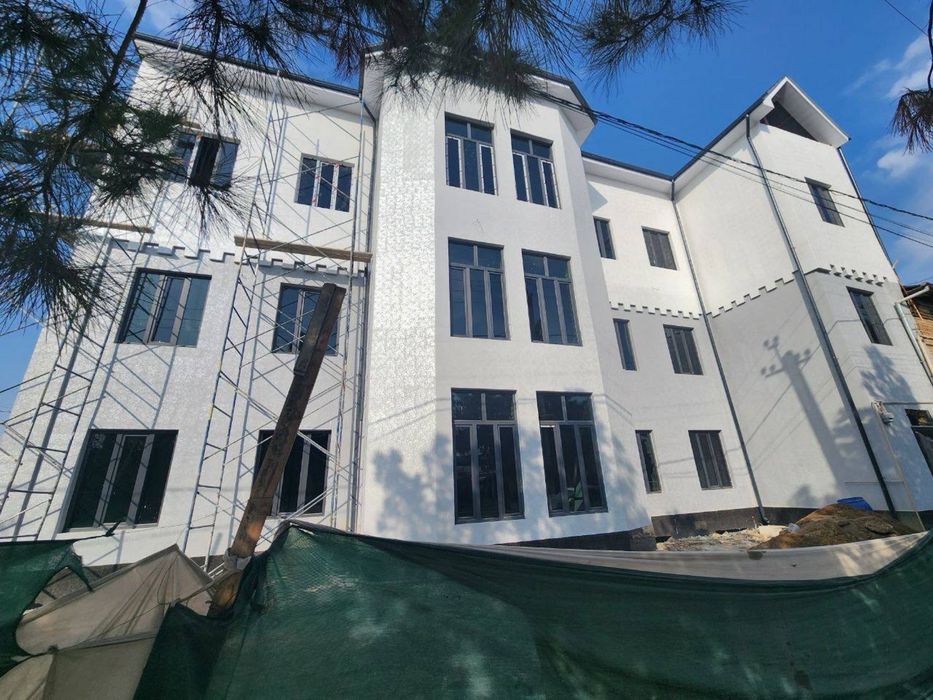 Эркин Пост отдельно стоящее здание 1000кв.м первая линия срочно