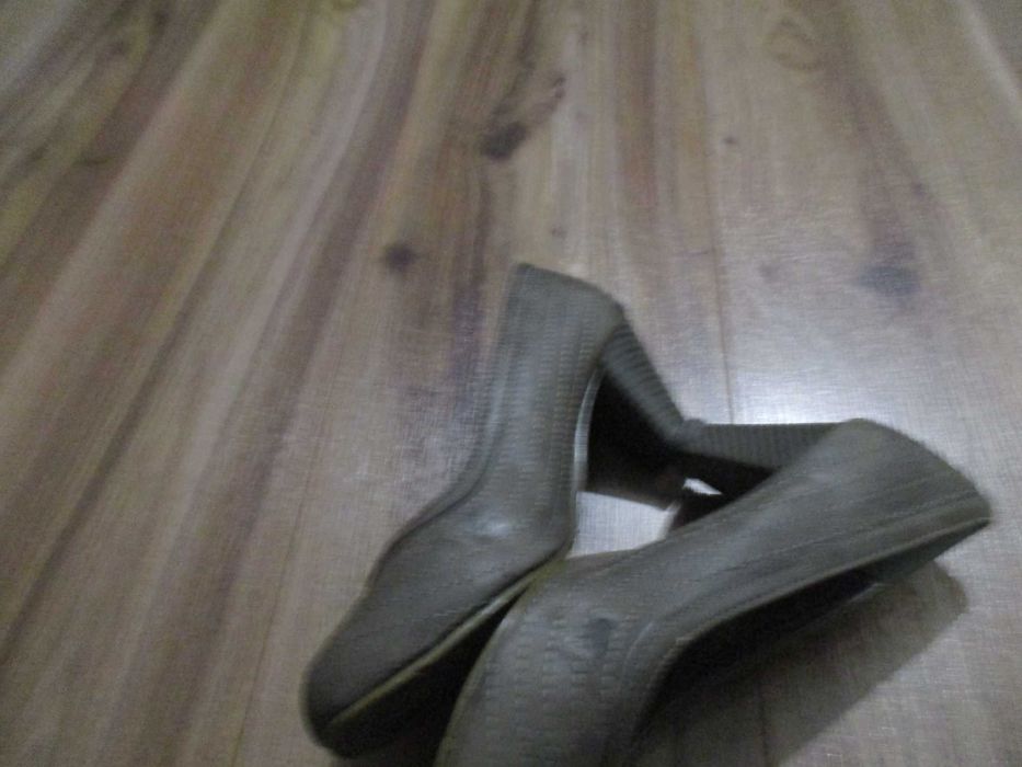 Дамски обувки естествена кожа