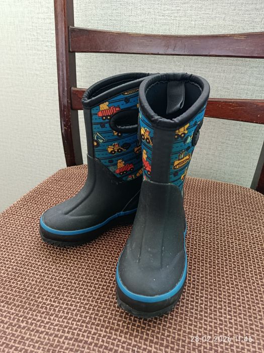 Резиновые сапоги ( см. Описание)