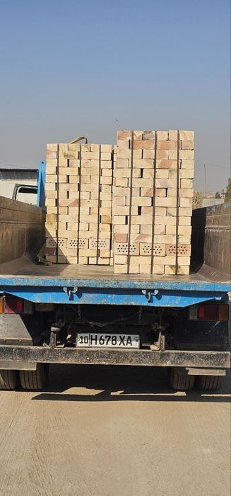 Pishgan Teshikli termo g'isht