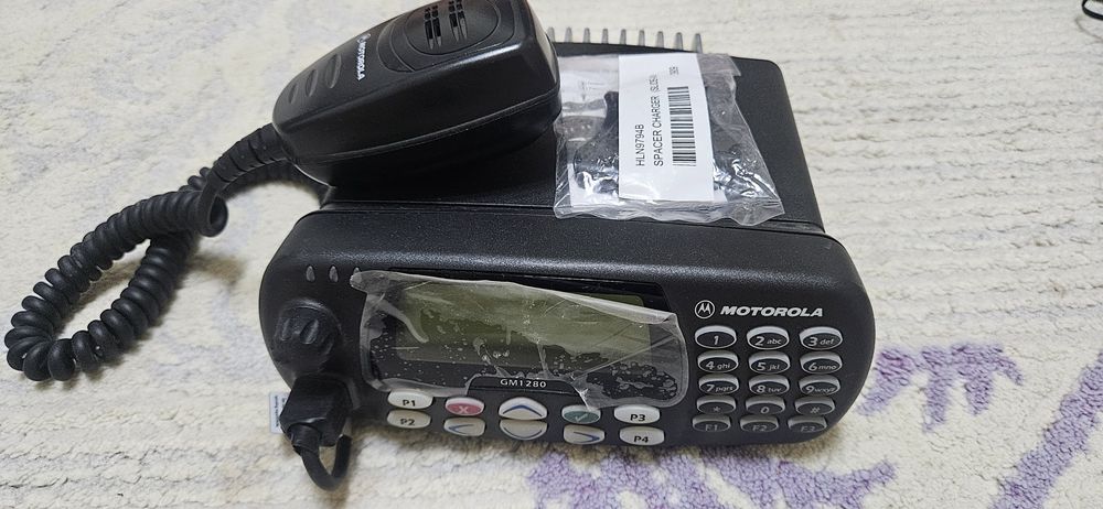 Рация Motorola GM1280  и Motorola GP-680