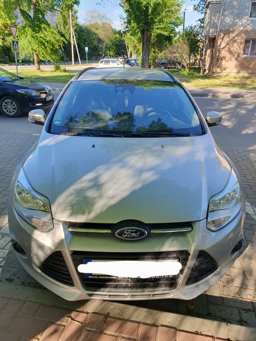 Vând Ford Focus 1.6 TDCi