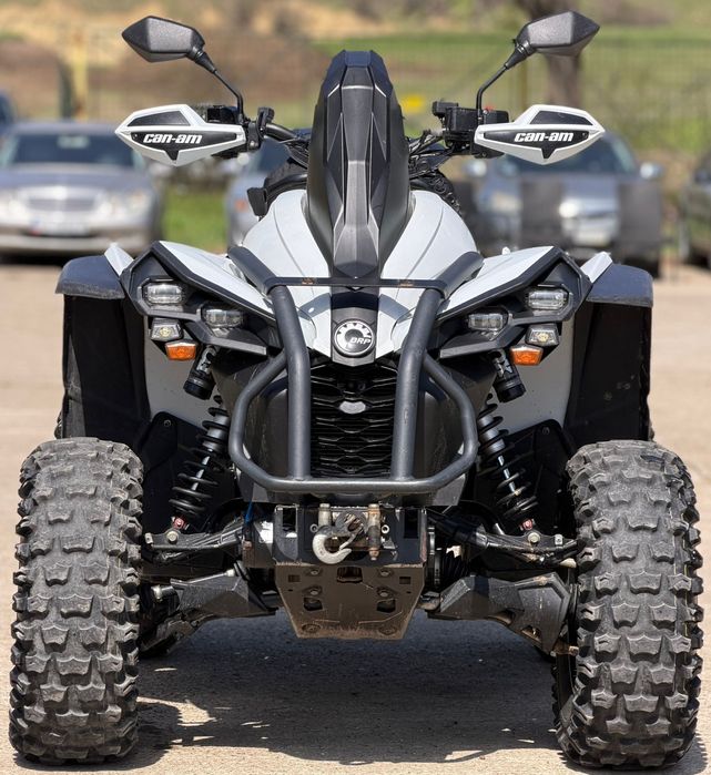 CAN-AM RENEGADE  Bombardier 1000cc