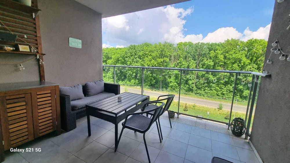 Inchiriez apartament 2 camere Adora Forest