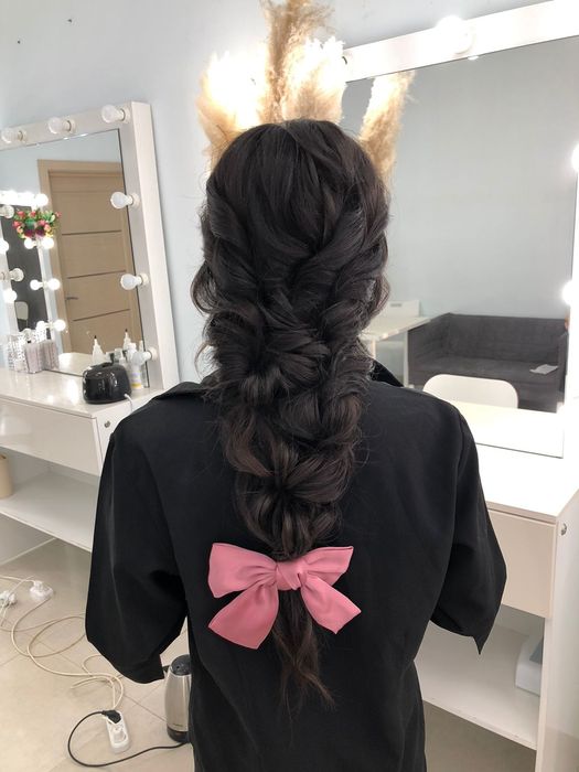 Макияж. Причёски . Выезд.