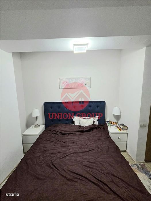 Apartament Spatios, 3 Camere, Decomandat, Demisol, Zona Primo