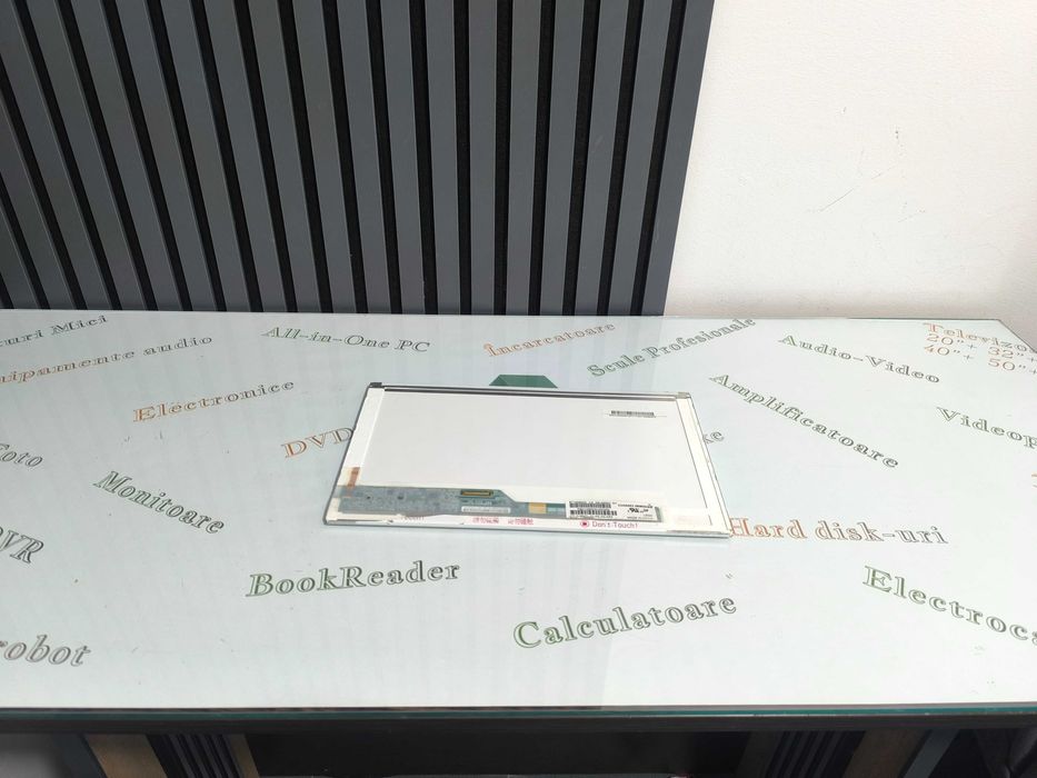 Display LCD Laptop CHIMEI INNOLUX BT140GW02 V.5 - 14 inch