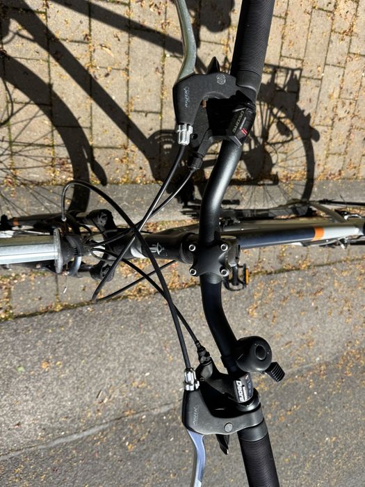 Bicicleta ff solida roti 28 b Twin riversiqe 05