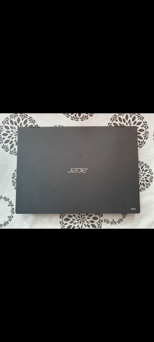 Ухоженный ультрабук Acer