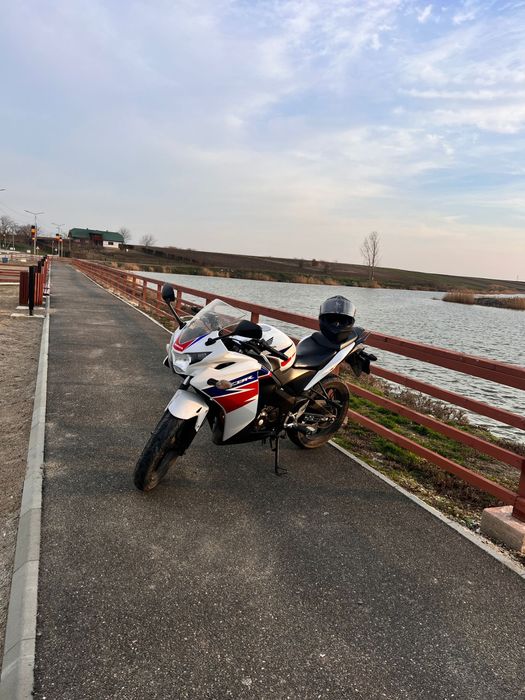 Vand Honda Cbr125R 2013