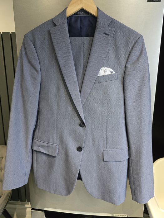 Costum Zara marimea 48