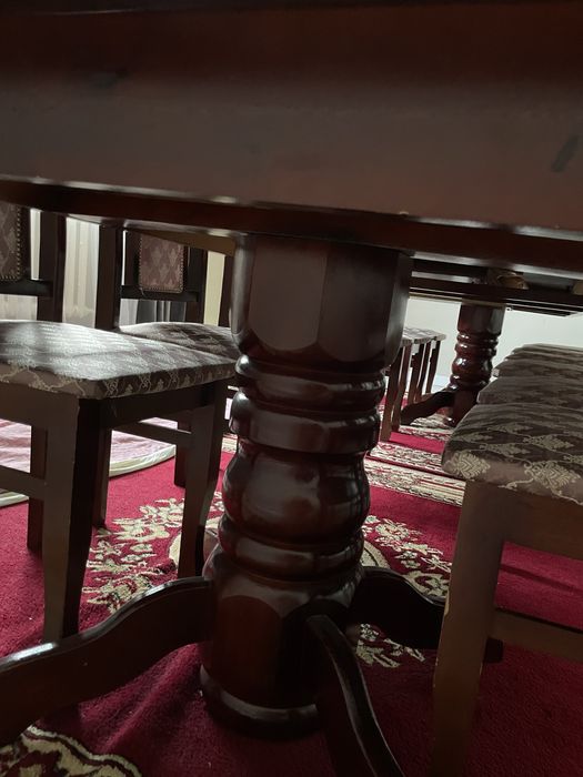 Большой гостевой стол +12стульев