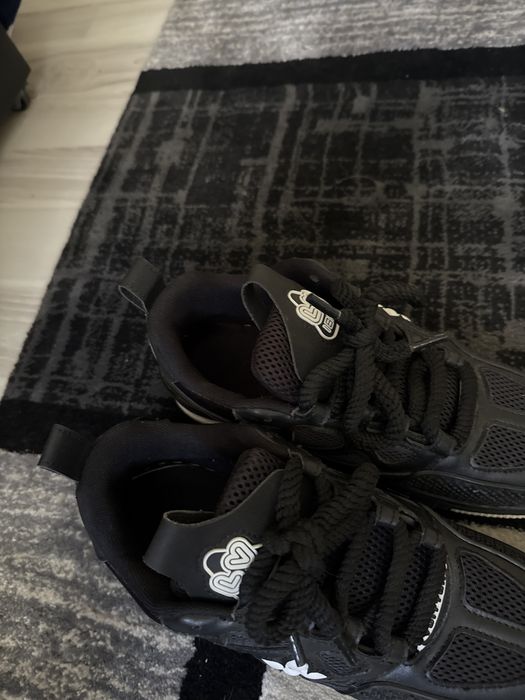 Adidasi lv skate