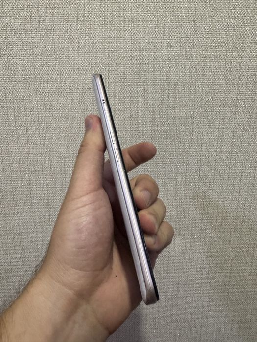 Oppo a5 2020 белого цвета