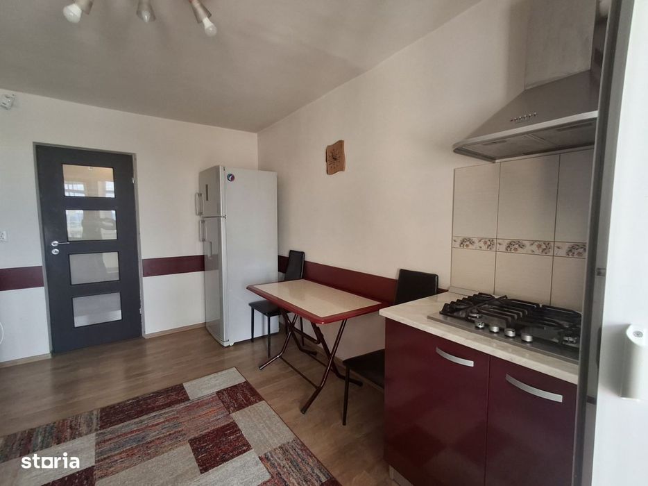 De inchiriat 3 camere moderne si spatioase
