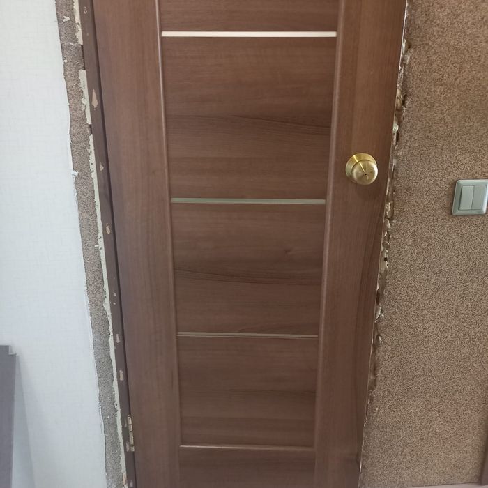 Цена каждой двери УКРАИНА 18000