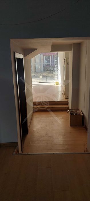 Продава се Магазин в Пловдив, Център - 86 кв.м за 2291 €/кв.м - Снимка #2