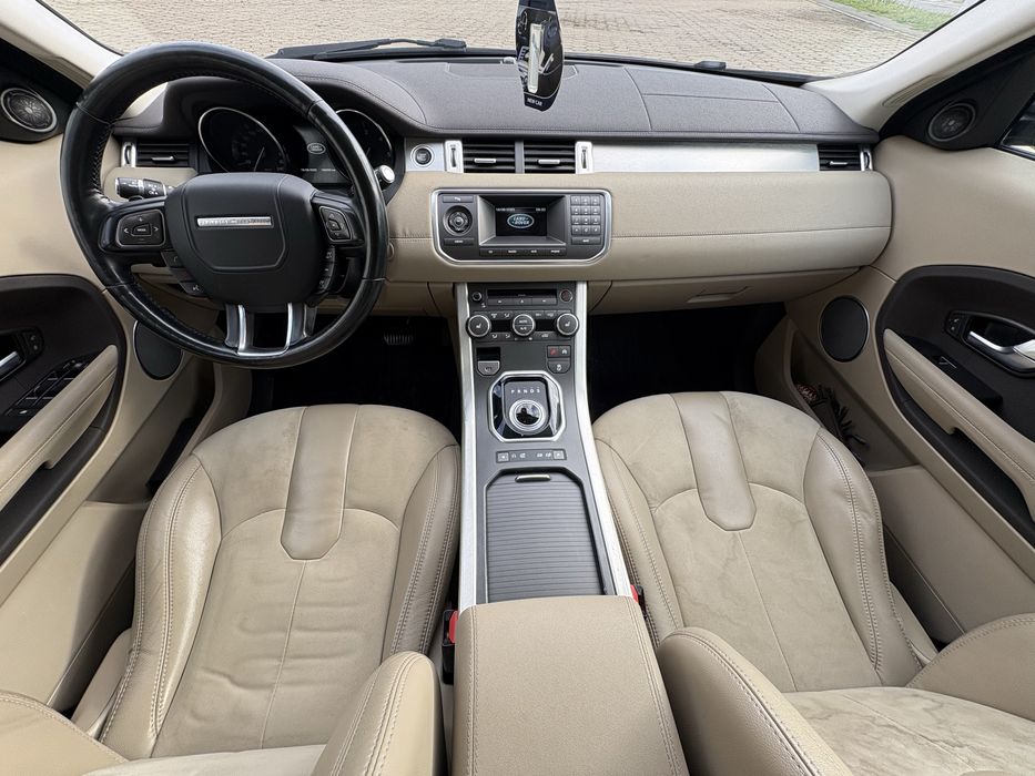 Range Rover Evoque 2.2  190 Cp 2015 (sau schimb cu Mercedes ML 250)