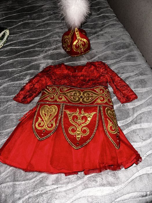 Продам наряд на 1 годик